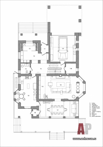 План первого этажа дома с мансардой. Общая площадь – 550 кв. м.