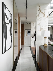 Фото интерьера коридора квартиры в стиле фьюжн