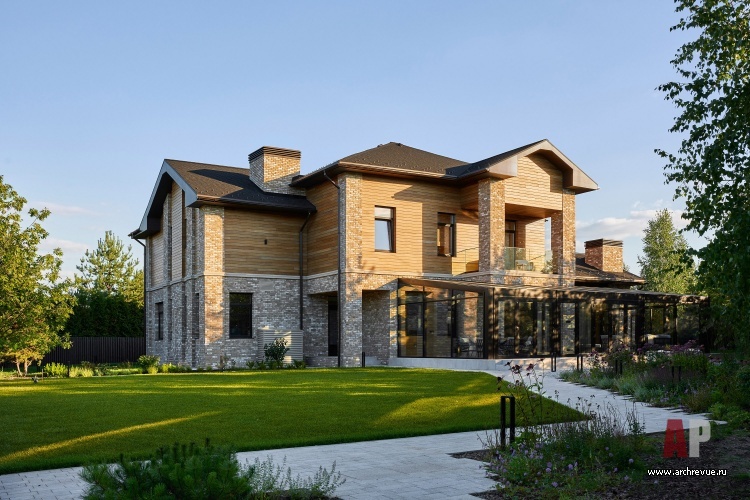 Фото фасада дома в современном стиле