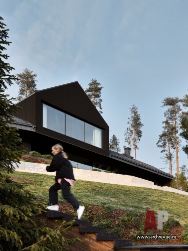 Фото фасада деревянного дома в современном стиле